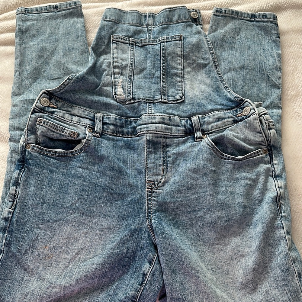 Women’s trendy overalls